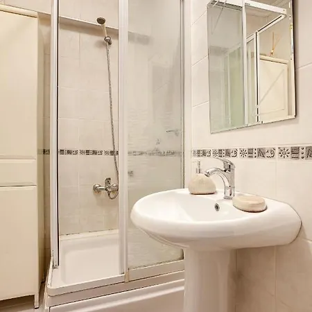 2br Flat In Osmanbey *